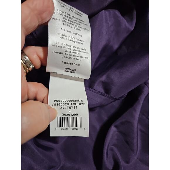 White by Vera Wang Formal Gown Sz. 6 Amethyst Ruffles Lining Floor Length Bridal - Picture 11 of 16